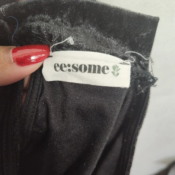 EE:Some Black V-neck Dress Velour Choker Neckline Women Size M Long Sleeve - Picture 5 of 6